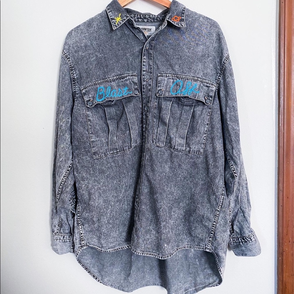 Acid-Washed Chainstitch Embroidery Shirt
